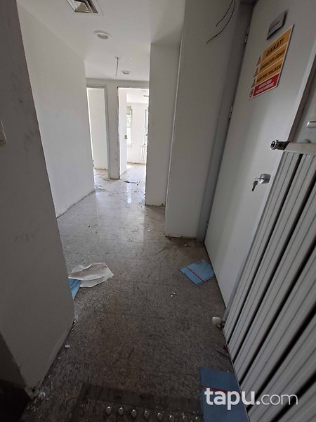 Beyoğlu Hasköy Caddesi'nde 3 Katlı İş Yeri