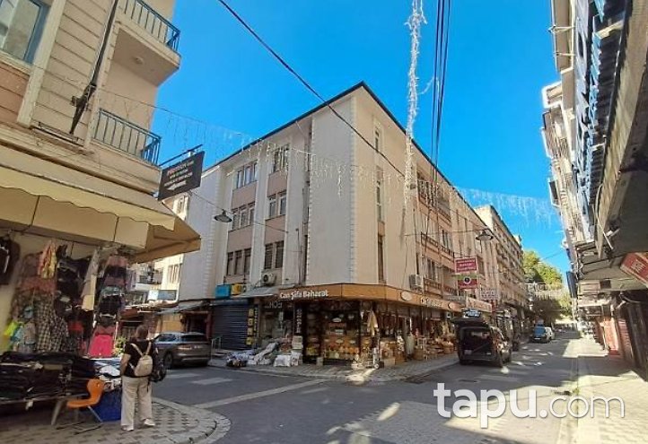 İzmit Ömerağa Mahallesi'nde 3+1 Daire