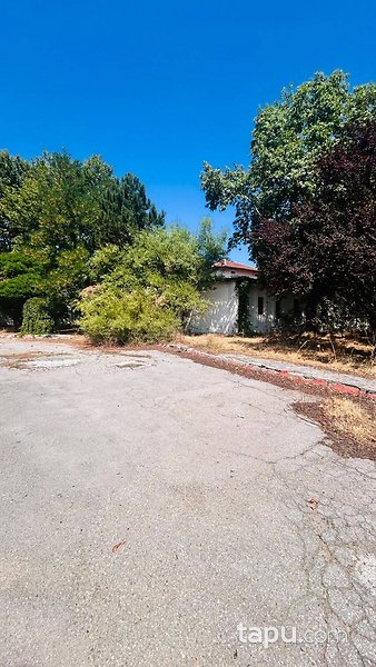 Denizli–Antalya Bulvarı Üzerinde 11.718 m2 Kapalı Alanlı Ticari Tesis