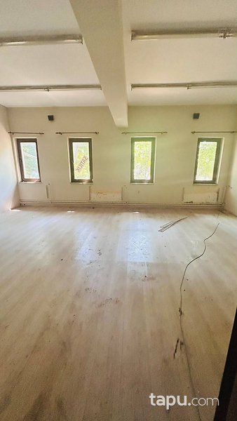 Denizli–Antalya Bulvarı Üzerinde 11.718 m2 Kapalı Alanlı Ticari Tesis