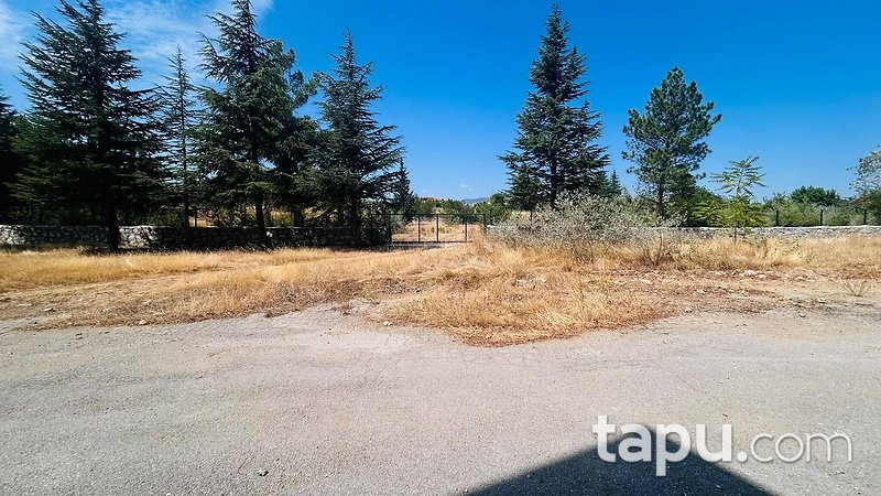Denizli–Antalya Bulvarı Üzerinde 11.718 m2 Kapalı Alanlı Ticari Tesis