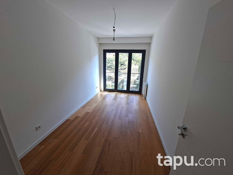 Kordon İstanbul Güzelbahçe'de Prestijli Yaşam Sunan 3+1,5 Daire