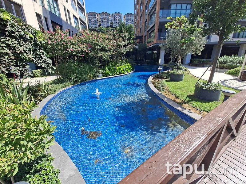Kordon İstanbul Güzelbahçe'de Prestijli Yaşam Sunan 3+1,5 Daire