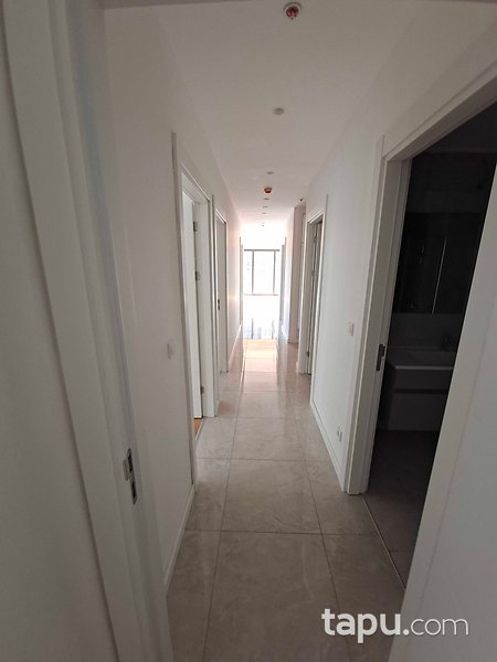 Kordon İstanbul Güzelbahçe'de Prestijli Yaşam Sunan 3+1,5 Daire