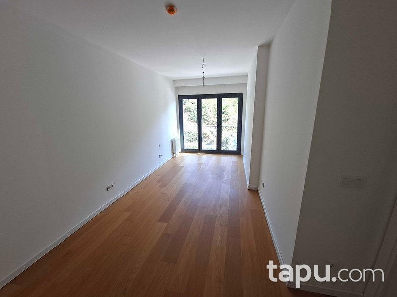 Kordon İstanbul Güzelbahçe'de Prestijli Yaşam Sunan 3+1,5 Daire
