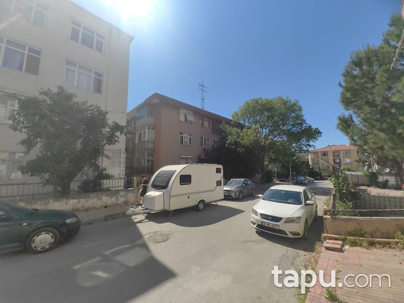 Maltepe Feyzullah Mahallesi'nde 3+1 Daire