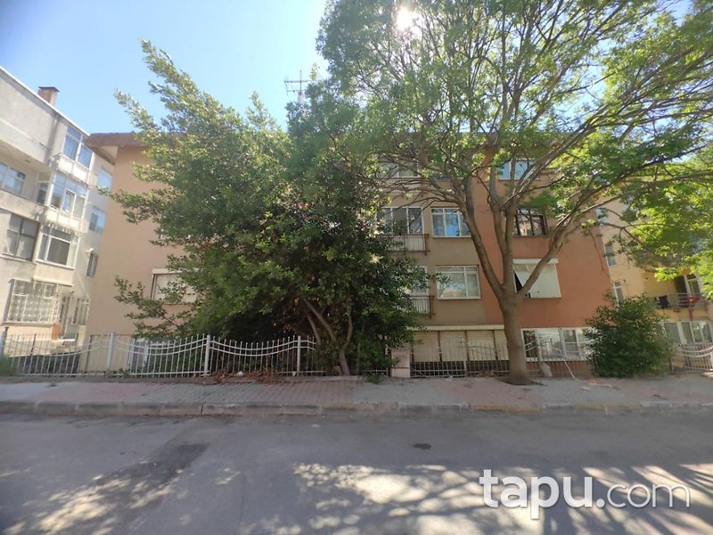 Maltepe Feyzullah Mahallesi'nde 3+1 Daire