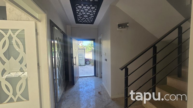 Meram Karahüyük Mahallesi'nde 4+1 Villa
