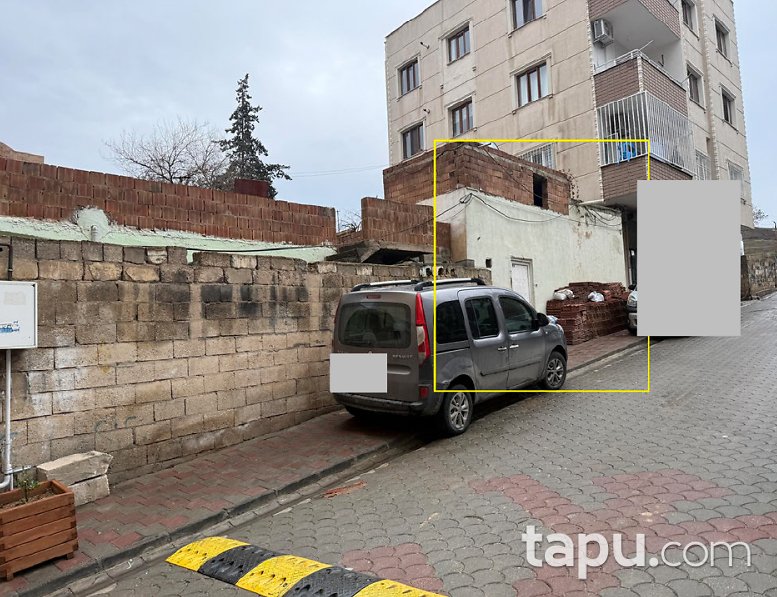 Mardin Kızıltepe'de Avlulu Kargir Ev