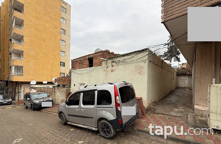 Mardin Kızıltepe'de Avlulu Kargir Ev