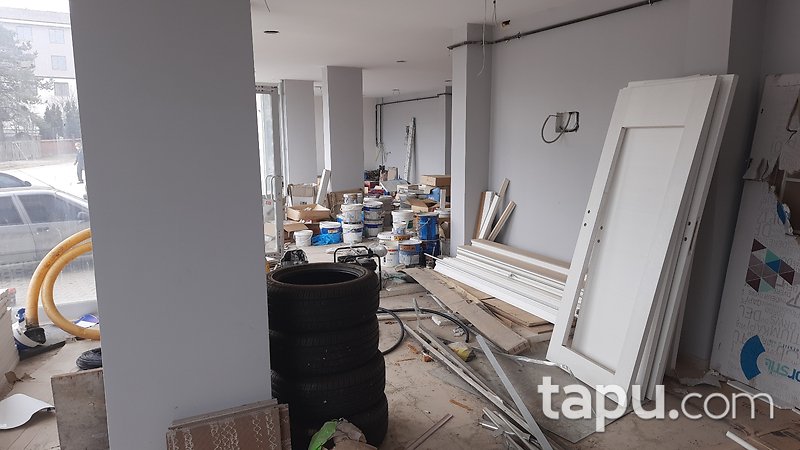 Düzce Cumayeri Çevrik Mahallesi'nde İskanlı 52 m2 Dükkan
