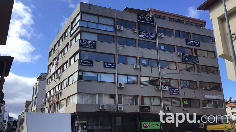 İskenderun Ziya Gökalp Caddesi Seküçoğlu İşhanı'nda İskanlı 29 m2 Ofis