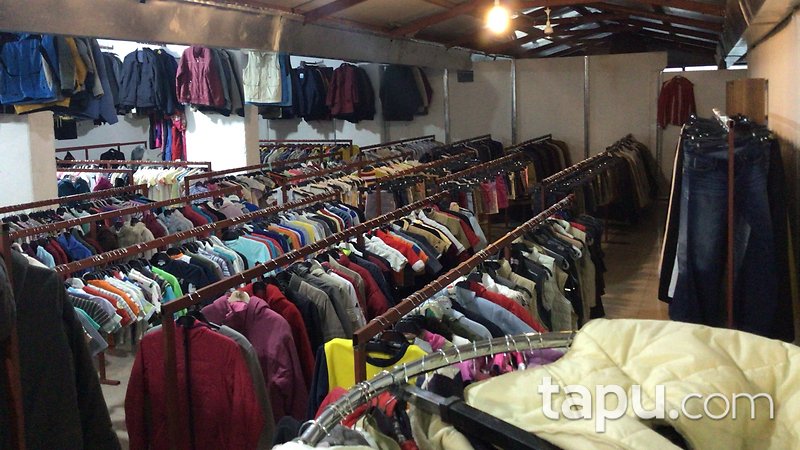 Hatay Defne Esentepe Mahallesinde 548 m2 Depolu Dükkan