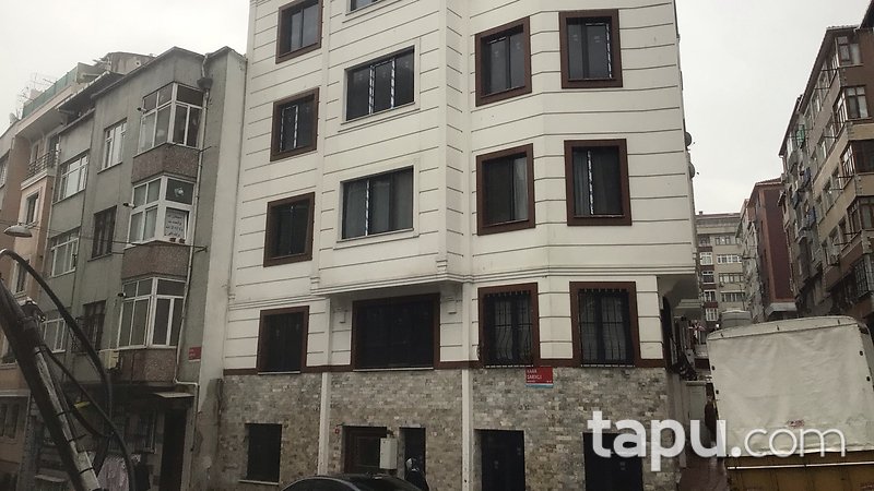 İstanbul Fatih Yavuz Sultan Selim Mahallesi'nde 65m2 2+1 Daire