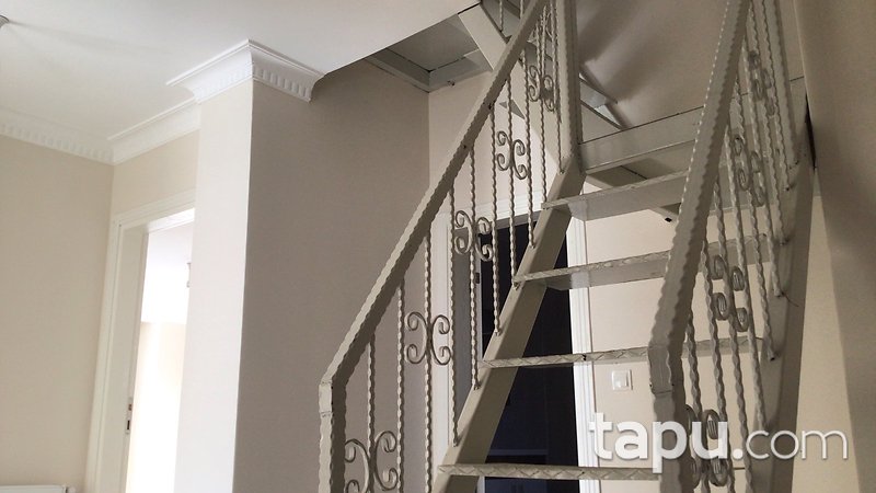 İstanbul Silivri Pirimehmet Paşa Mahallesi'nde 155 m2 3+2 Daire