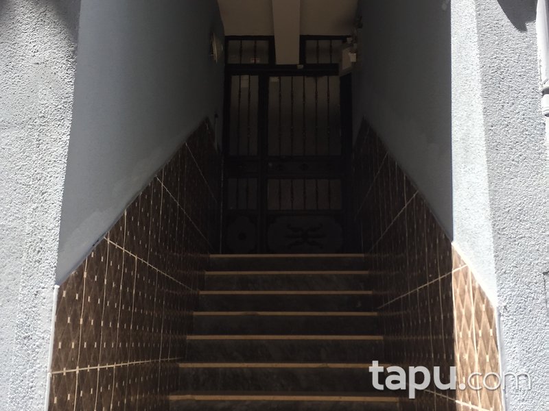 İstanbul Bağcılar Mahmutbey Mahallesi'nde 3+1 120 m2 Dubleks Daire