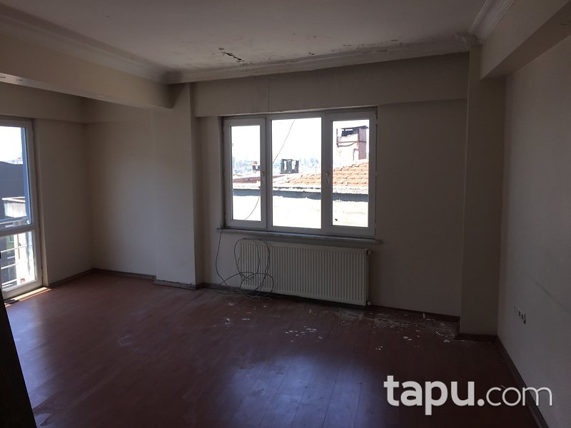 İstanbul Bağcılar Mahmutbey Mahallesi'nde 3+1 120 m2 Dubleks Daire