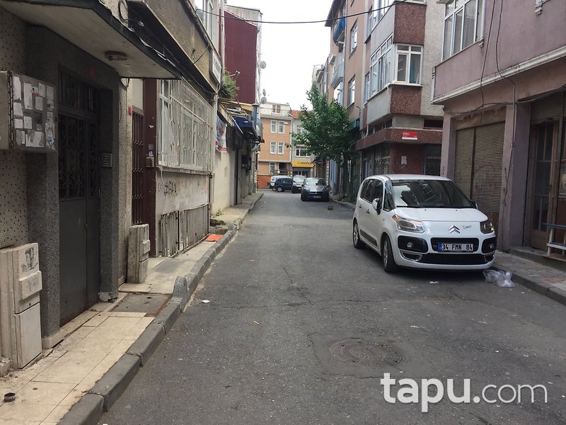 İstanbul Fatih Karagümrük Mahallesi'nde 2+1 53 m2 Daire