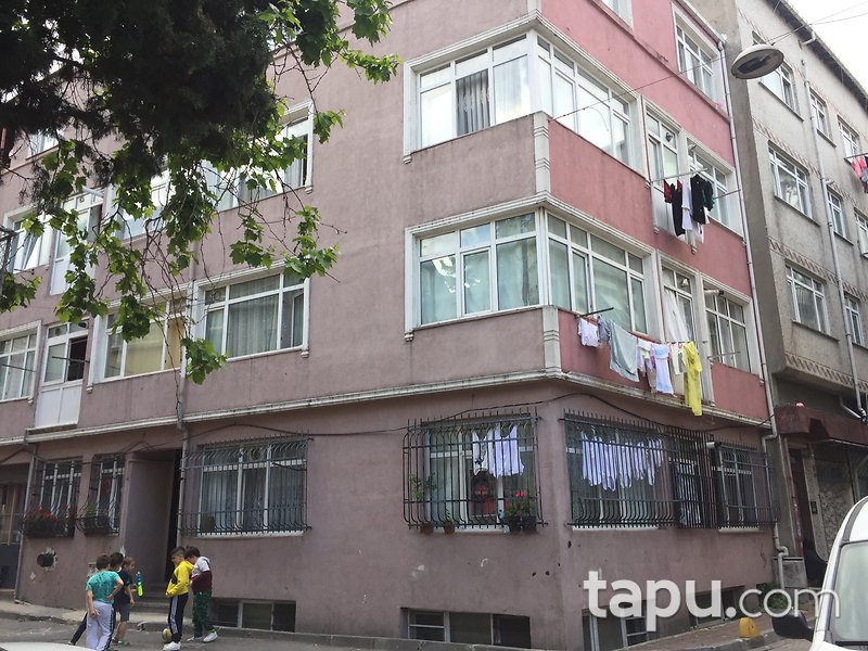 İstanbul Fatih Karagümrük Mahallesi'nde 2+1 53 m2 Daire