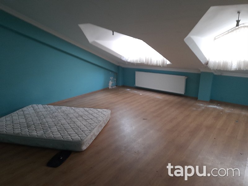 İstanbul Zeytinburnu Telsiz Mahallesi'nde 5+1 Dubleks Daire