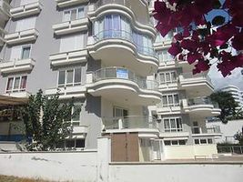 Antalya Alanya Mahmutlar Mahallesinde 175 m2 Dubleks Daire