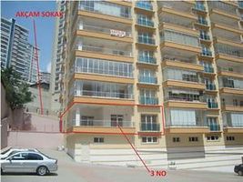 Ankara Yenimahalle Pamuklar Mahallesi Hilal Sitesinde 3+1 Daire