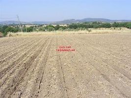 Manisa Yunusemre Üçpınar Mahallesinde 290 m2 Arsa İmarlı