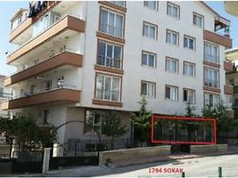 Ankara Mamak Yeşilbayır Mahallesi'nde İskanlı 57m2 Depolu Dükkan