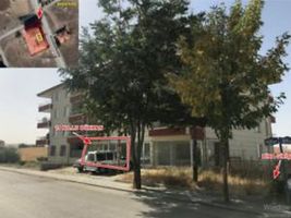 Ankara Akyurt Dr. Neslihan Özenli Caddesine Cepheli 78 m2 Dükkan