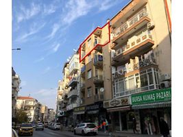 İzmir Buca Güven Mahallesi'nde 3+1 136 m2 Daire