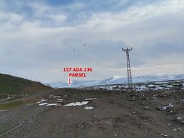 Çorum Sungurlu Akpınar Köyünde 22.383 m2 Tarla
