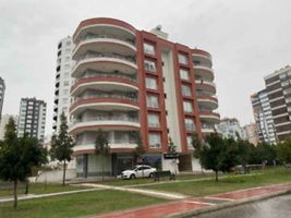 Mersin Mezitli Sunay Konutları'nda 3+1 138 m2 Daire (1511)