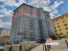 Ankara Yenimahalle Çam Sitesi'nde 4+1 153 m2 Daire