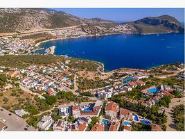 Nadir Bulunan 27 Odalı Deniz Manzaralı Butik Otel, %50+ Kârlılık Potansiyeli Bulunan Özel Fırsat