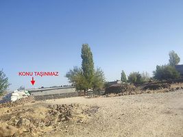 Diyarbakır Çınar Dişlibaşak'ta Kargir Ev, Ahır Ve Arsası
