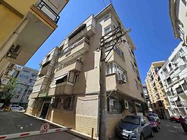 Karşıyaka Bahariye'de 3+1 Daire