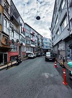 Fatih Hırka-i Şerif Mahallesi'nde 2+1 Daire