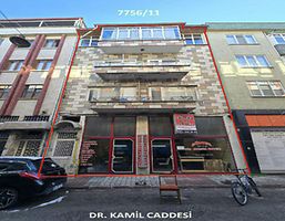 Samsun İlkadım Dr.Kamil Caddesi'nde Hisseli 3 Katlı Bina