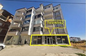 Elazığ Kovancılar Sokullu Caddesi'nde 280 m2 Depolu Dükkan (306265)