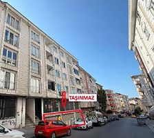 Esenyurt Fatih Mahallesi'nde 310 m2 Depolu Dükkan (306315)