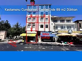 Kastamonu Hepkebirler Cumhuriyet Caddesi'nde 89 m2 Dükkan