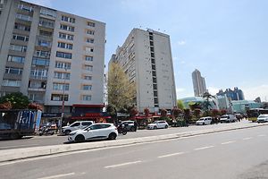 KİRALIK-Mecidiyeköy Merkezde Büyükdere Caddesi'nde Bakımlı Geniş Ofis