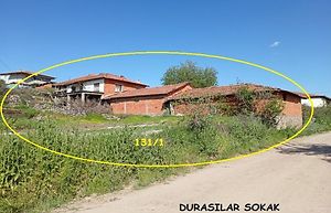 Balıkesir Bigadiç'te Bahçeli Kargir Ev Ve Dam