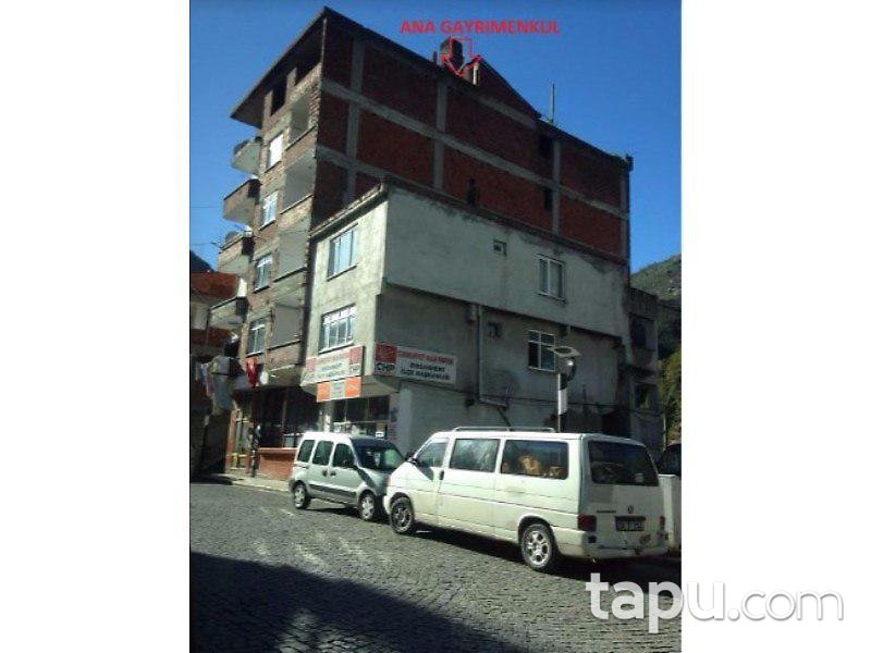 Giresun Doğankent Merkez Mahallesi'nde 141 m2 Depo