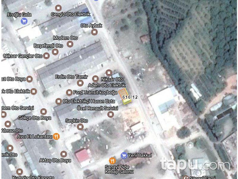 Tokat Niksar Fatih Mahallesi'nde Kargir Dükkan ve Arsa
