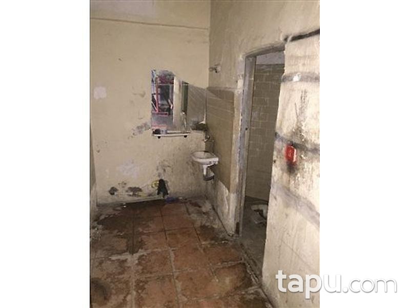 Tokat Niksar Fatih Mahallesi'nde Kargir Dükkan ve Arsa