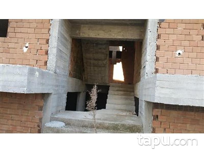 Aydın Kuşadası'nda Natamam (Olduğu Haliyle) 3+1 Daire