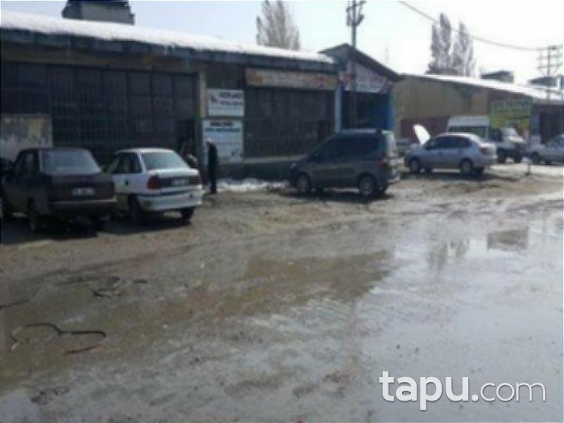 Ağrı Küçük Sanayi Sitesi'nde 150m2 Dükkan