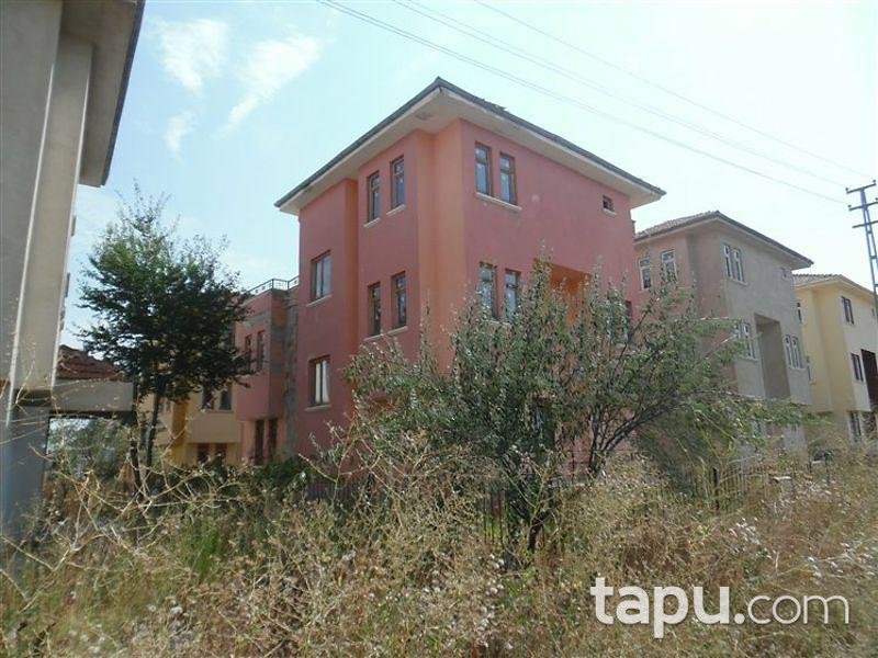 Ankara Akyurt Balıkhisar'da Natamam Bina