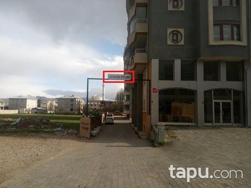 Van İpekyolu Halilağa'da 3+1 165m2 Daire